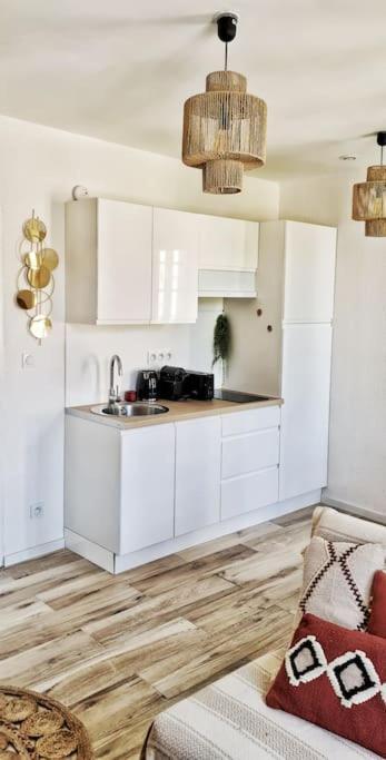 Ferienwohnung New #Boheme Chic# Pied De La Cite #2 Carcassonne Exterior foto